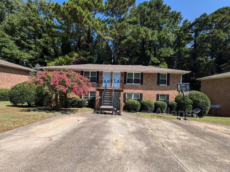 Primary Photo - 574 Evergreen Terrace