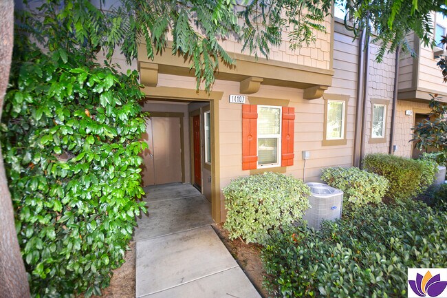 Foto del edificio - 14107 W Birch Ln