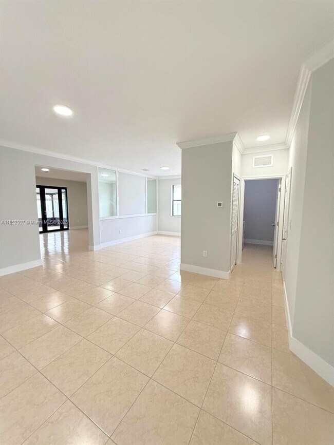 Foto del edificio - 13631 SW 272nd Terrace