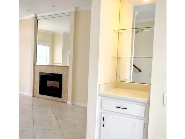 Foto del edificio - 11710 Southlake Dr