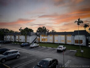 Building Photo - 8400 W Sample Rd