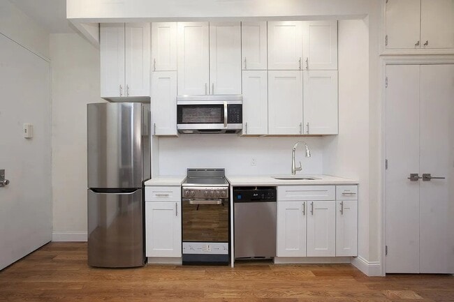 Building Photo - 53 Ludlow St
