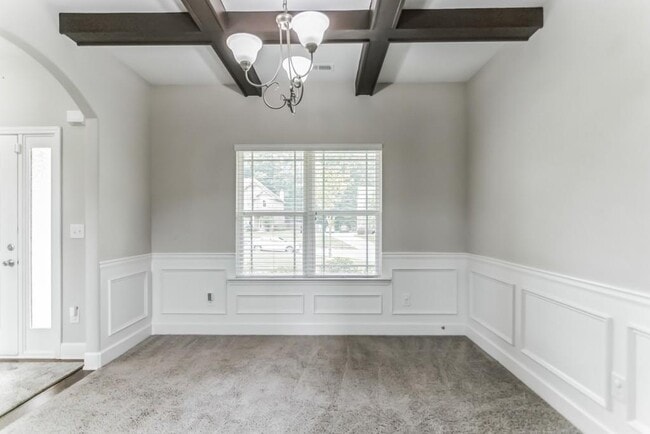 Building Photo - 250 Tapestry Dr
