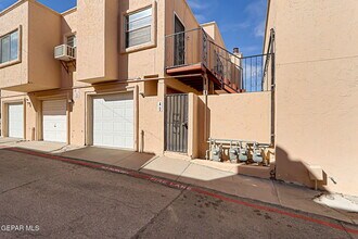Building Photo - 2520 San Jose Ave