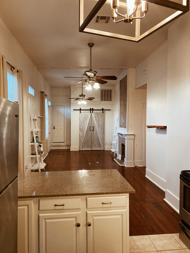 Building Photo - 2019 Camp St