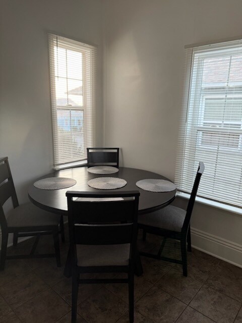 Foto del edificio - 2538 Griffin Ave