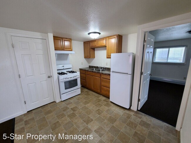 Building Photo - 1 br, 1 bath House - 1313 S. 9th Street Apt C
