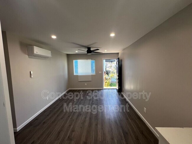 Foto del edificio - 2520 E Anaheim St
