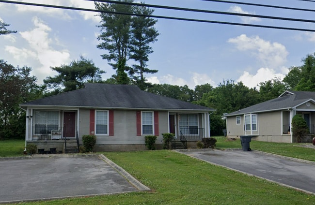 Building Photo - 443 Oriole Dr