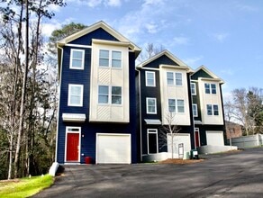 Building Photo - 1577 Metropolitan Blvd