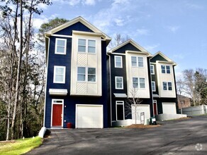 Building Photo - 1577 Metropolitan Blvd