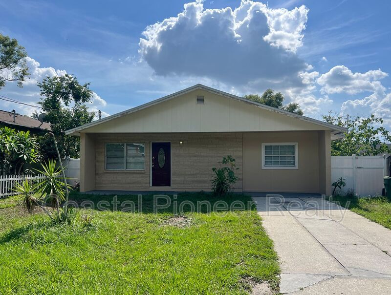 Primary Photo - 8614 N 30th St