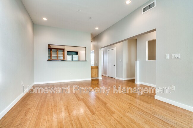 Foto del edificio - 6923 Sumner St