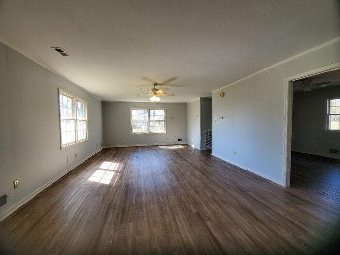 and spacious duplex available now! House Rental in Spartanburg, SC