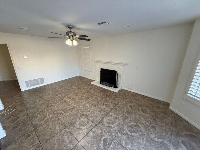 Building Photo - Spacious 4-Bedroom Home with Solar, Pool & Spa in Lancaster!