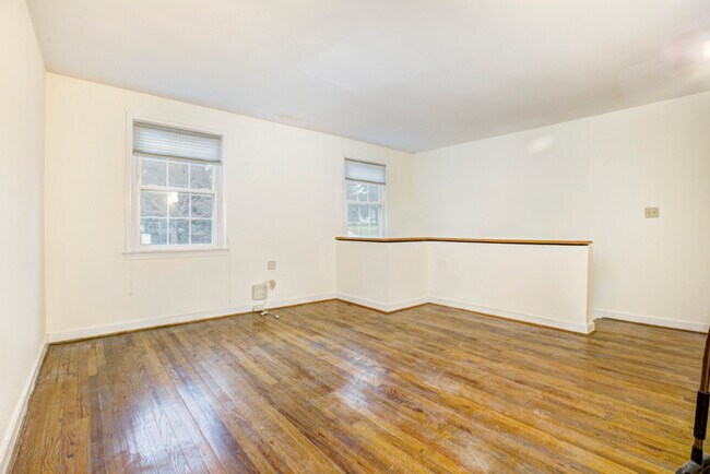 Foto del edificio - 2204 Washington Ave