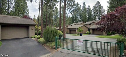 Building Photo - 60528 Elkai Woods Dr