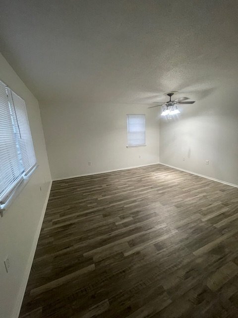Foto del edificio - 1110 Heather St