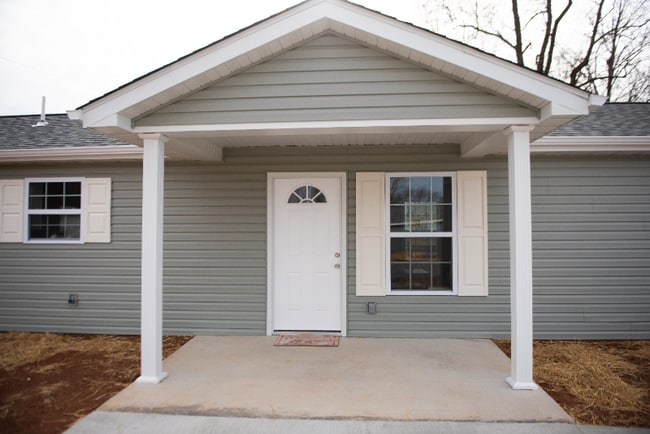 Building Photo - 6418 Dunn Rd