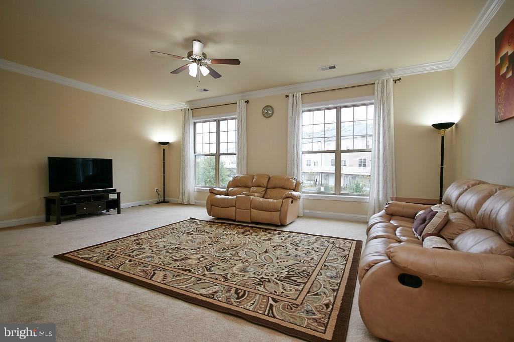 22233 Falling Terrace, Ashburn, VA 20148 Townhouse for Rent in