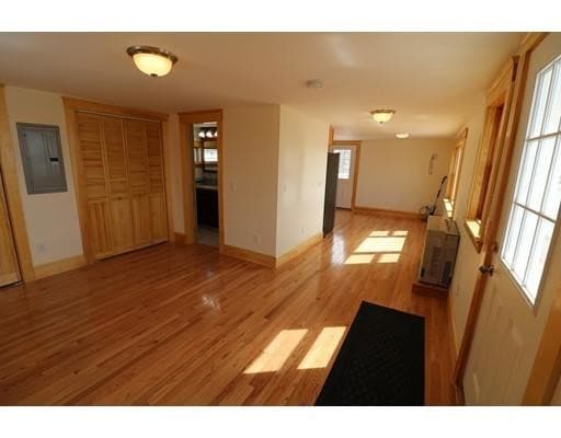 Building Photo - 16 Rocky Neck Ave