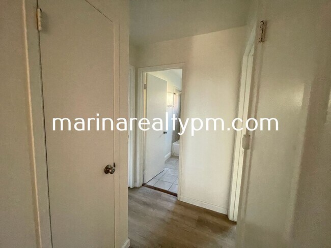 Foto del edificio - 114 Carolina St