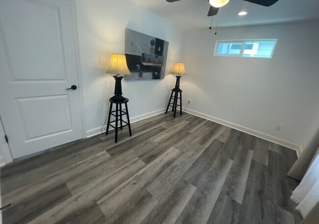 Foto del edificio - 4703 Park Dr