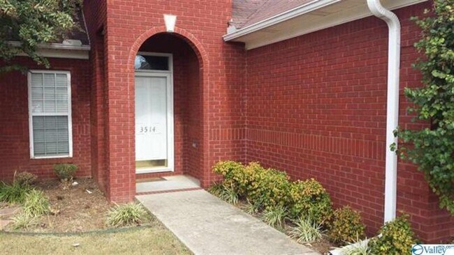 Foto del edificio - 3514 Choctaw Dr SE