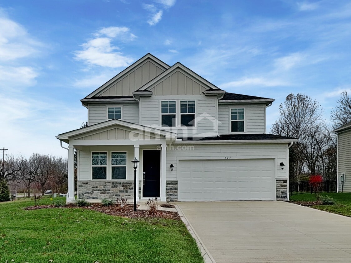 Primary Photo - 203 Kramer Mills Dr