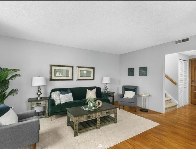 Sala de estar - 12307 NE 150th Ct