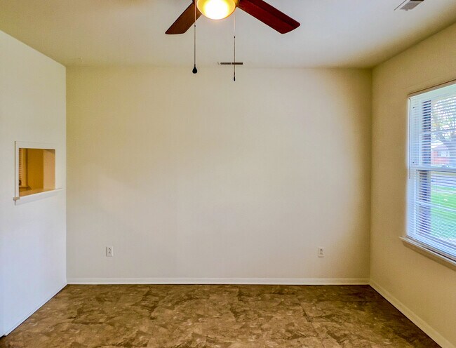 Building Photo - 3844 Kipling Dr