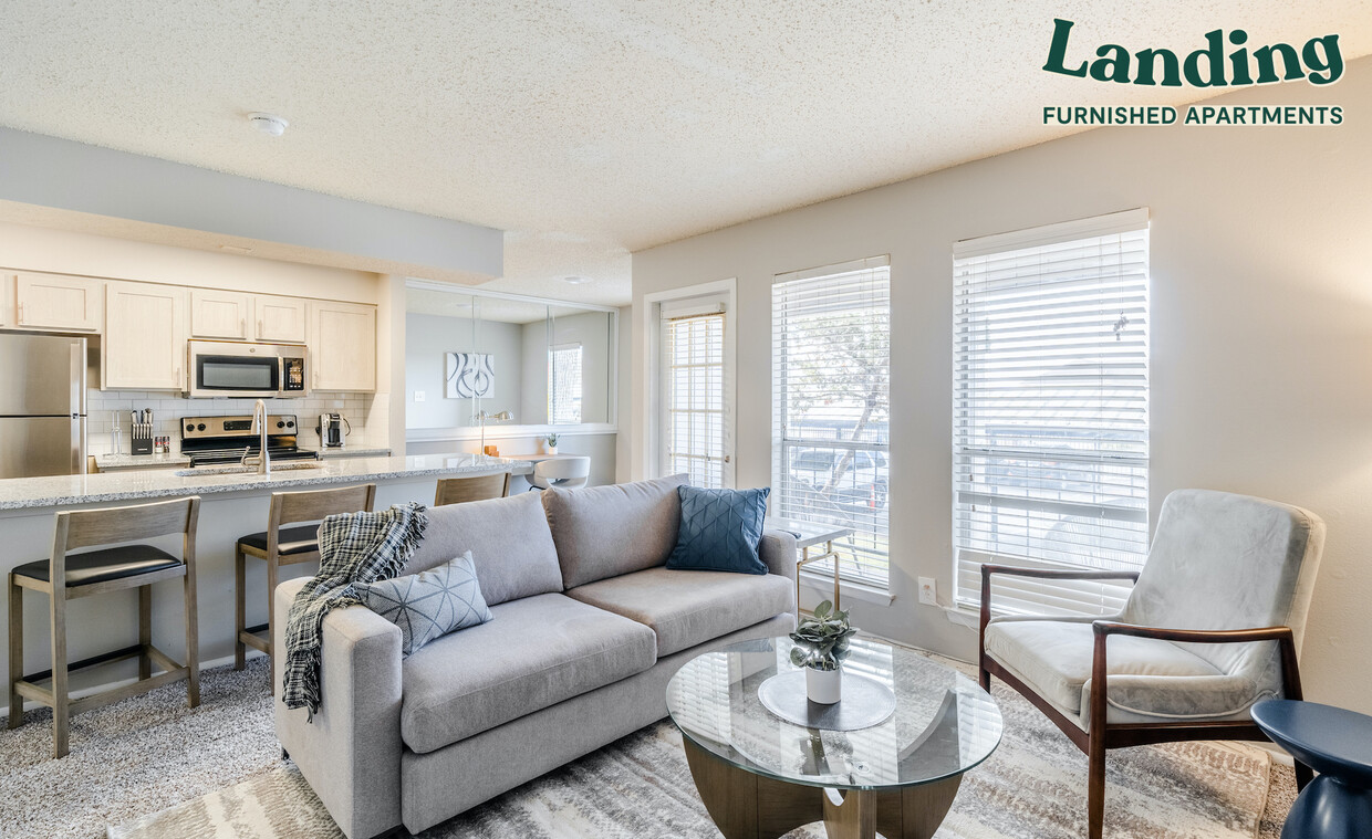 Foto principal - 16100 Henderson Pass