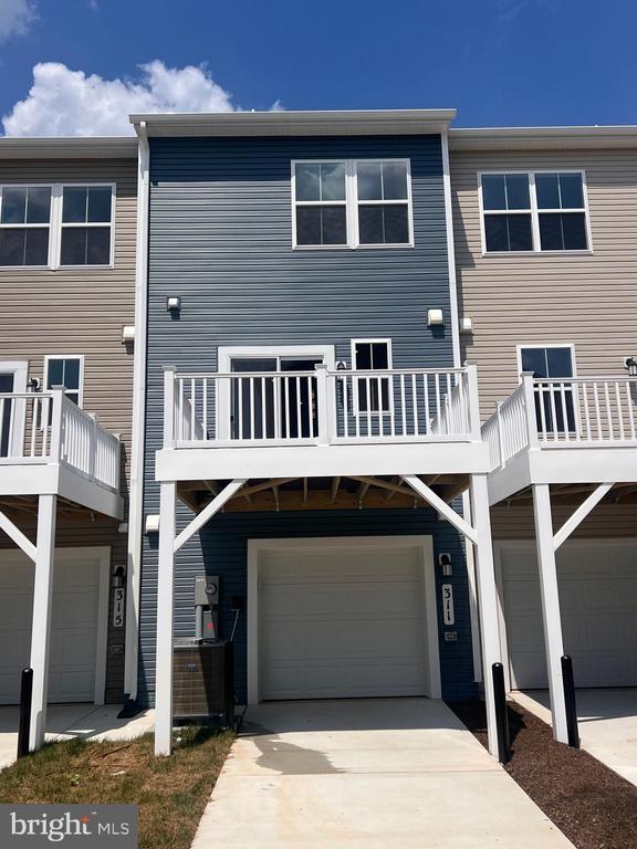 Building Photo - 311 Sandy Btm Cir
