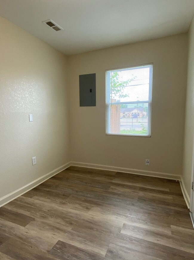 Foto del edificio - 3434 SW Brendan Ave