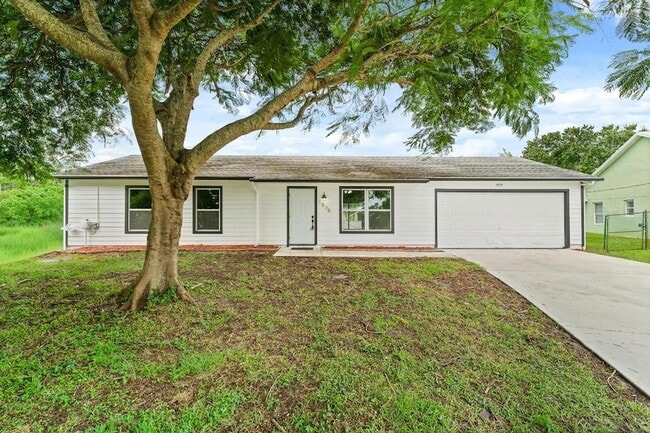 Foto del edificio - 1575 SW Fresno Rd