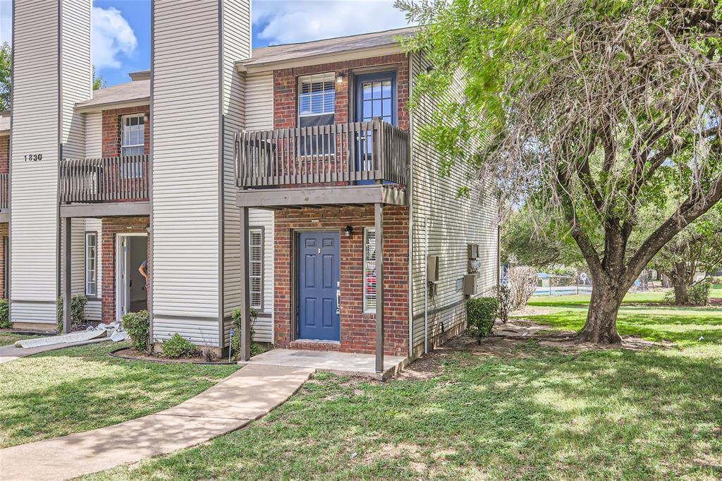 Foto principal - 1830 River Crossing Cir