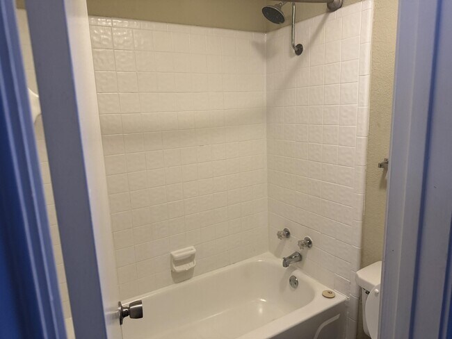 Foto del edificio - 5986 Westcreek Dr