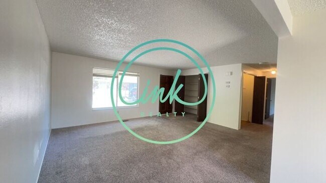 Foto del edificio - Duplex Unit for Rent in Carson City