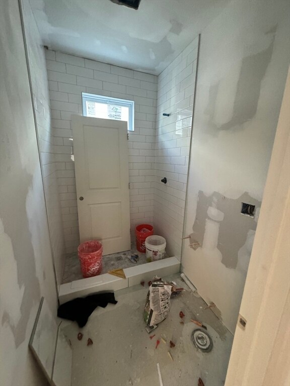 Foto del edificio - 910 E 4th St