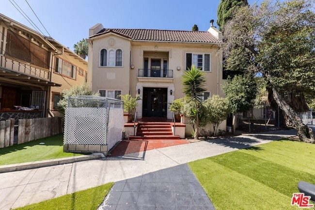 Photo - 1420 Alvarado Terrace House