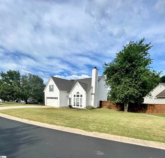 Building Photo - 12 Woolridge Way