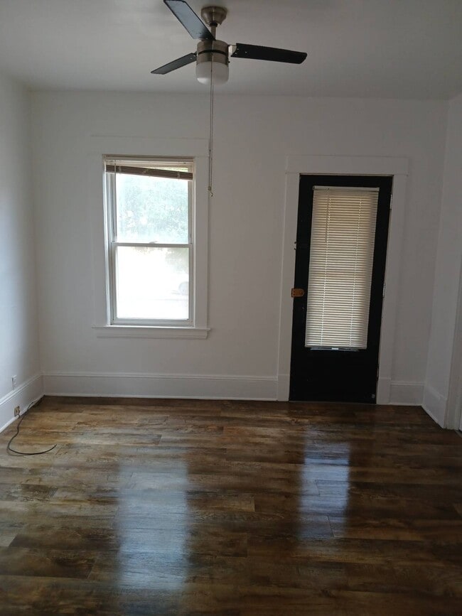 There are mini blinds and a/c - 2220 Murray Hill Rd