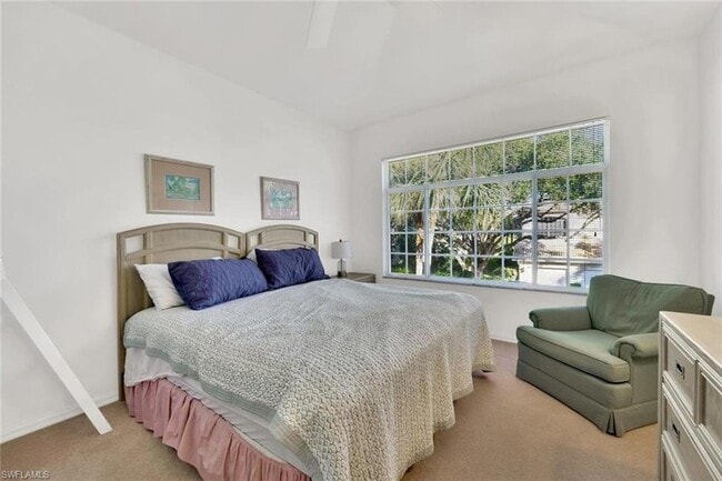 Foto del edificio - 27031 Lake Harbor Ct