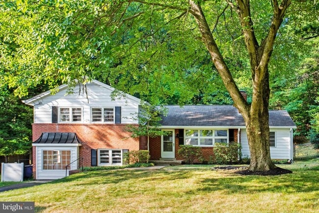 Building Photo - 1117 Westbriar Ct NE