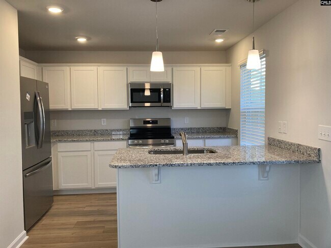 Building Photo - 238 Hessary Ln