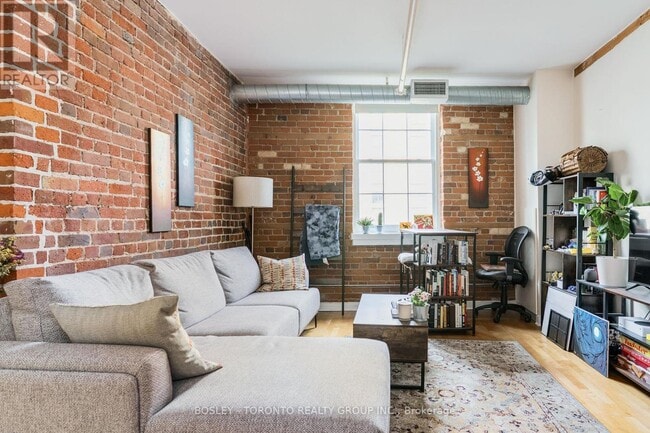 Building Photo - 81A Front St E