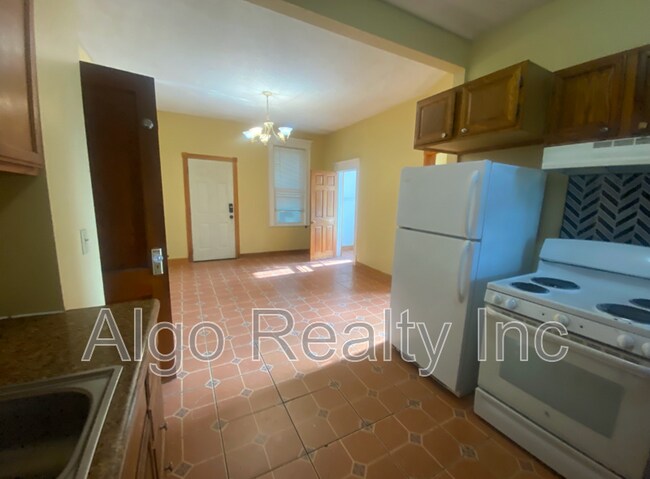 Foto del edificio - 3119 N James Ave