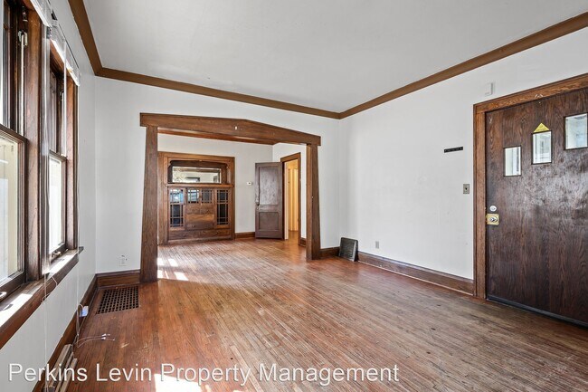 Building Photo - 5 br, 2 bath House - 1089 23rd Ave Se