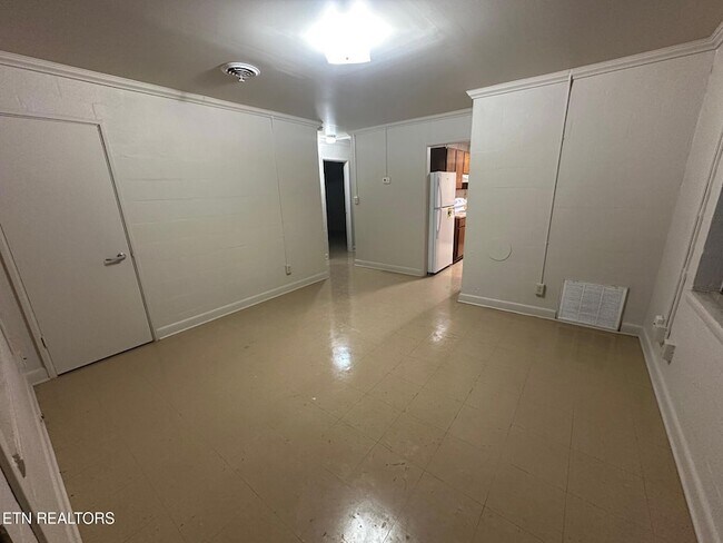 Foto del edificio - 706 Jay St