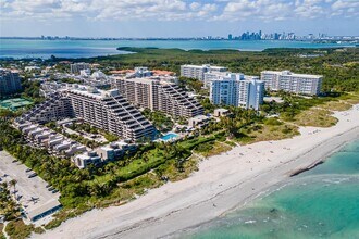 Building Photo - 251 Crandon Blvd